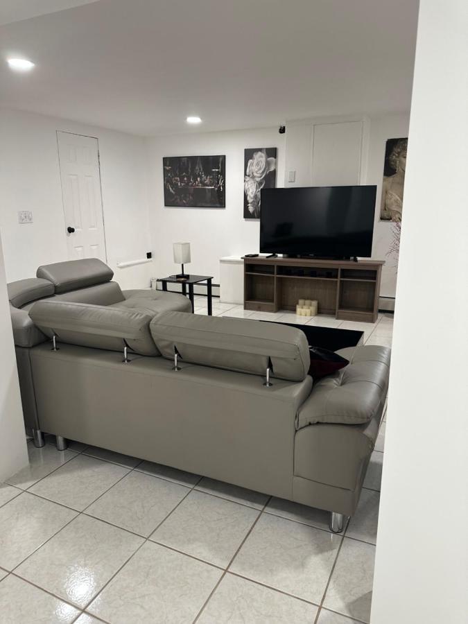 Cozy Spacious Guest Suite Englewood Ngoại thất bức ảnh